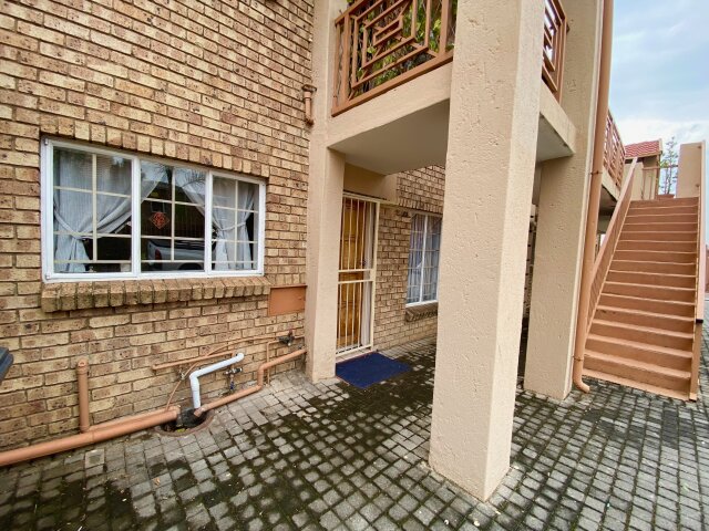  74 Emerald Gardens Fouriesburg , Amberfield,  Centurion 
